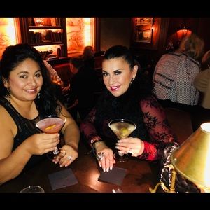 Meet your Posher, Edith